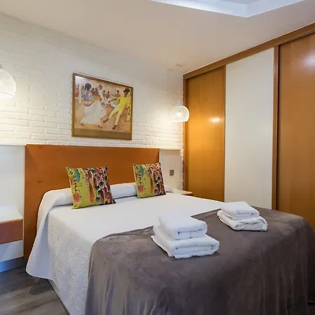 Apartman Garden 42 *